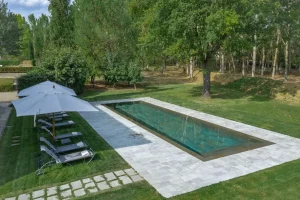 How to book an Italian villa online